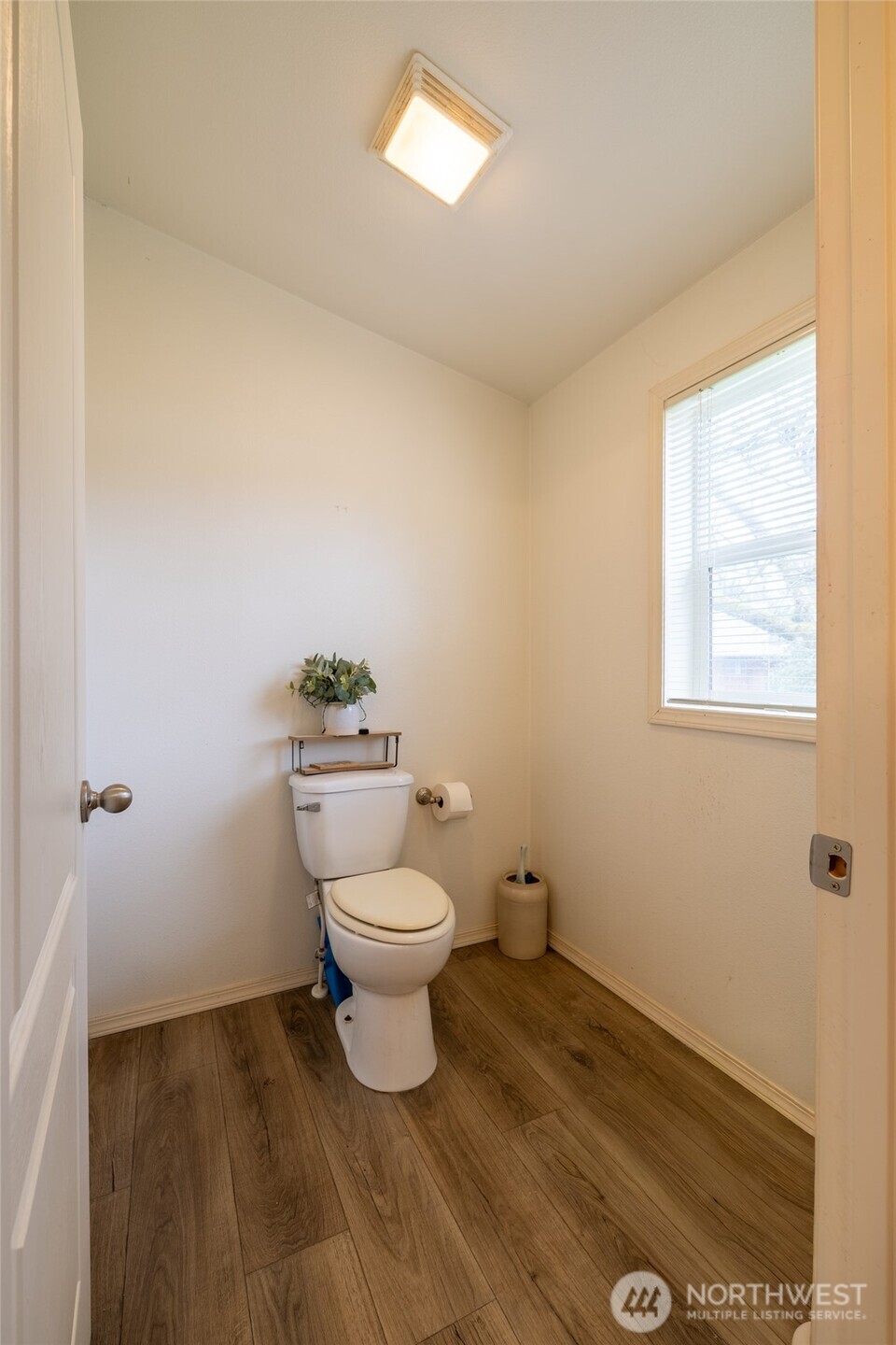 122 Doty Street Property Photo 12