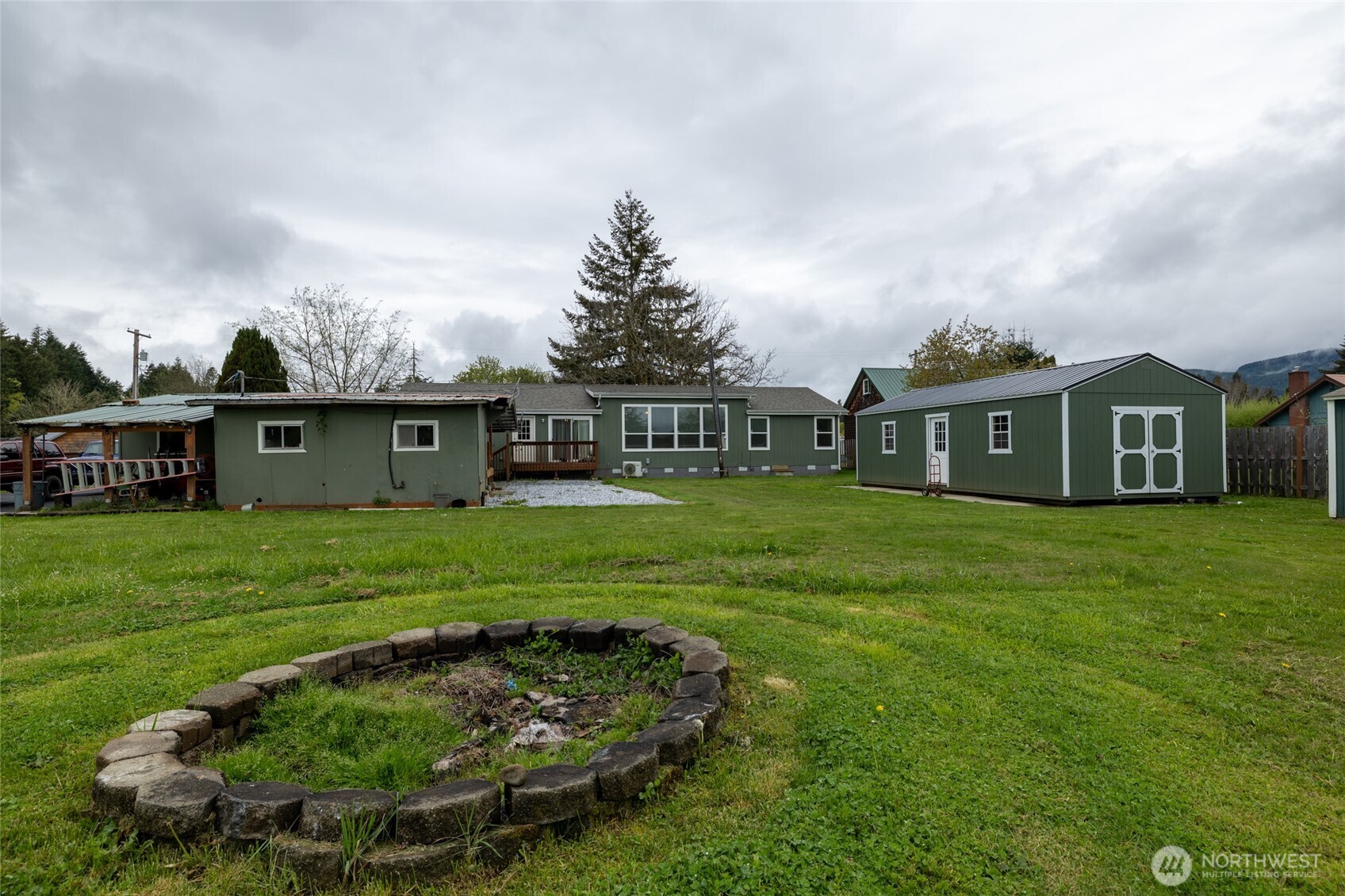 122 Doty Street Property Photo 28