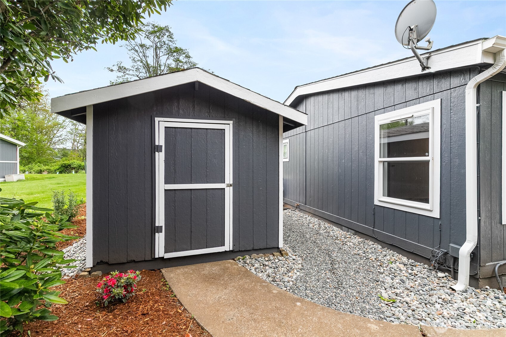 2350 Douglas Road 39 Property Photo 28