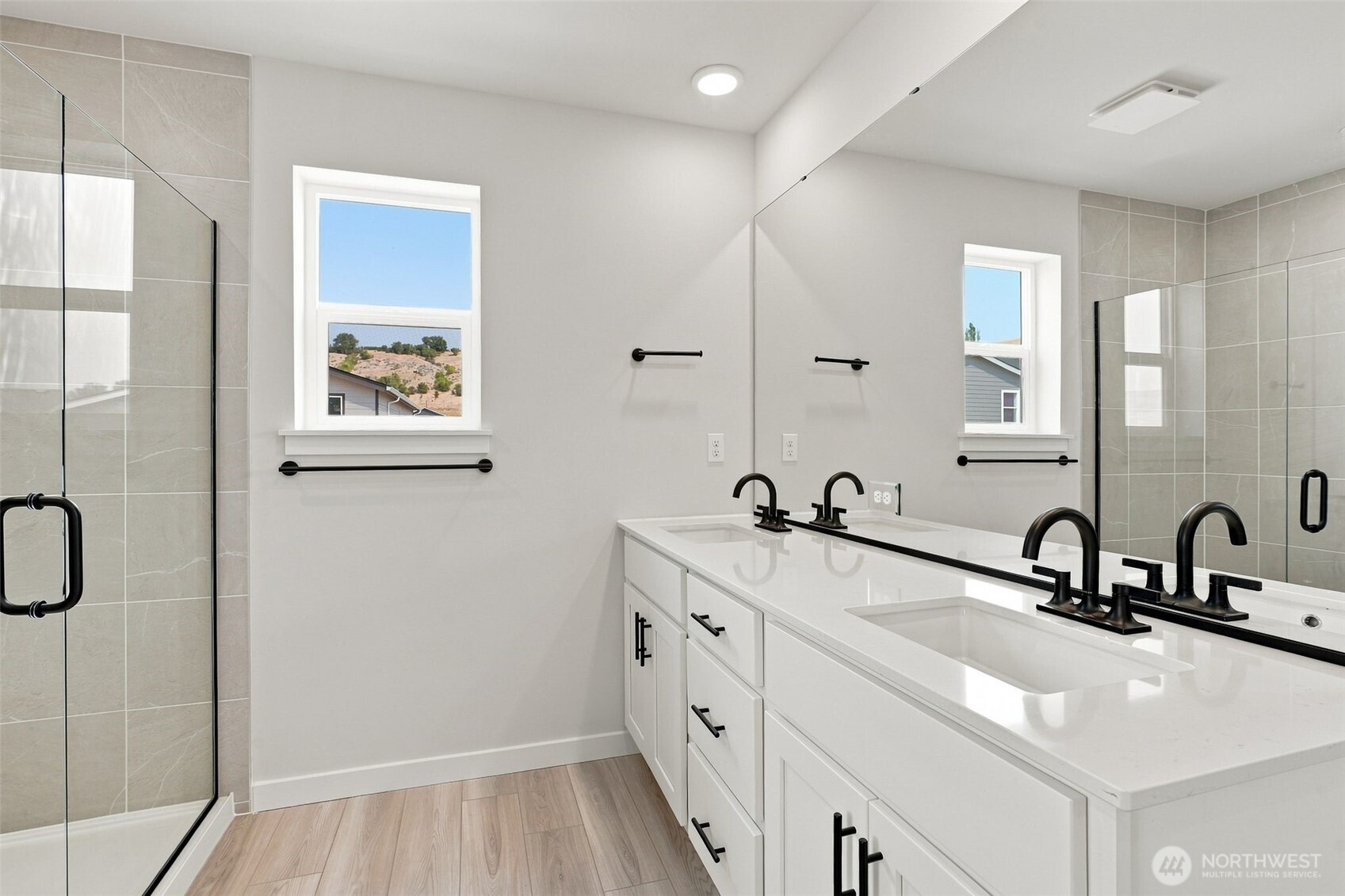 2118 Plumridge Court Property Photo 26