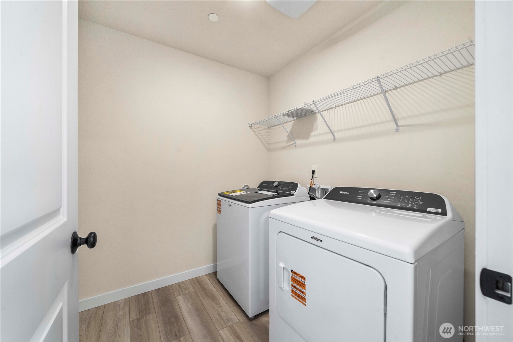 2125 Maple Street Property Photo 15