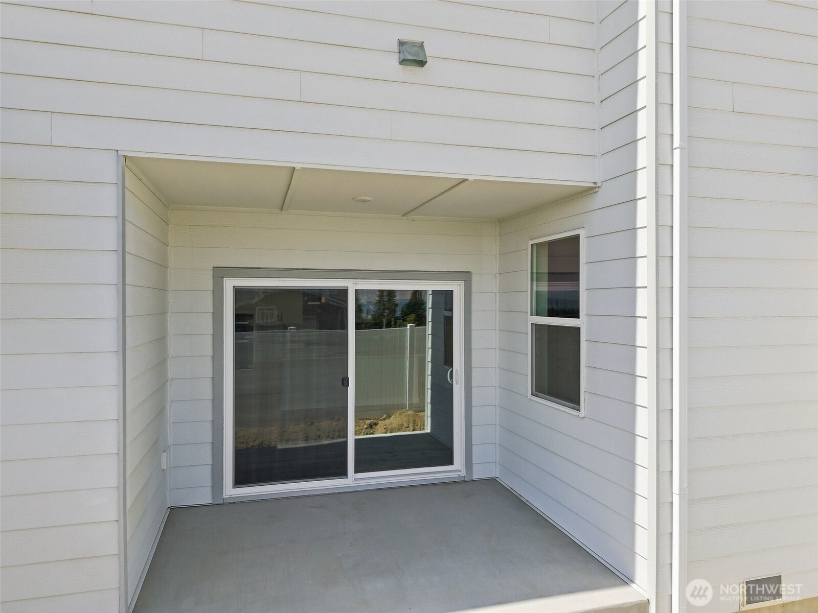 2125 Maple Street Property Photo 34