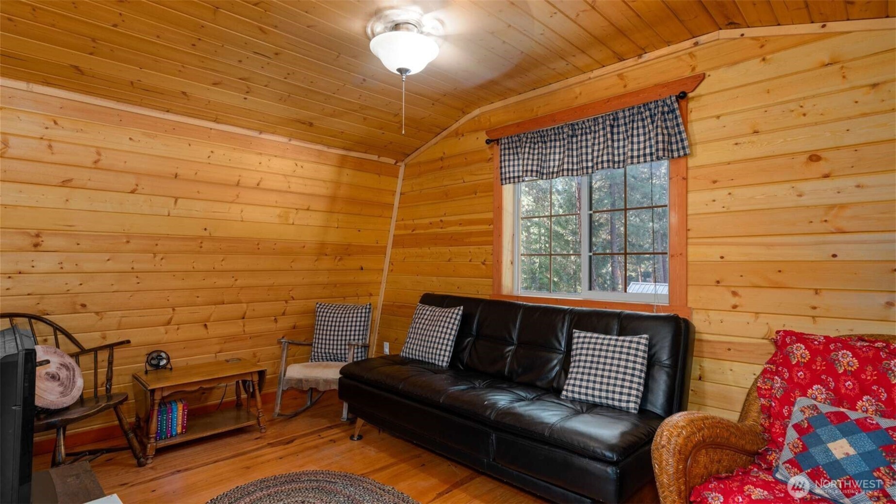 21404 Stirrup Road Property Photo 11