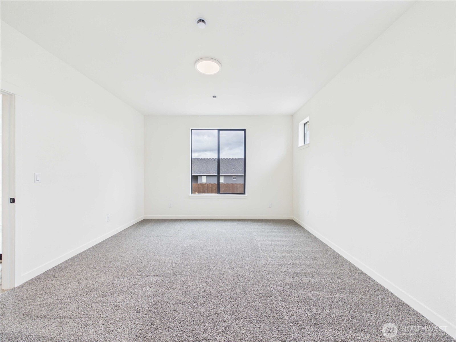 701 Powell Avenue Property Photo 14