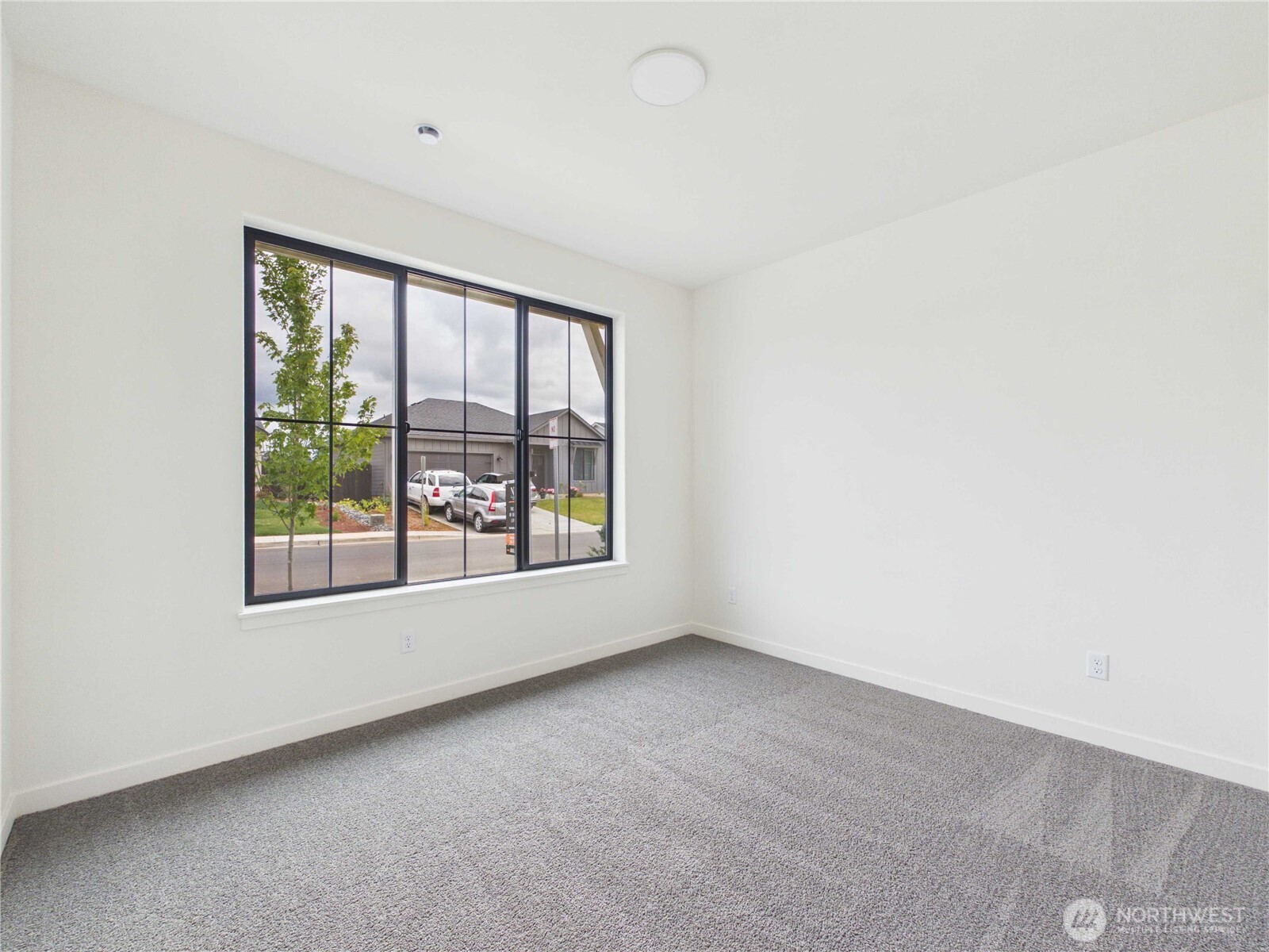 701 Powell Avenue Property Photo 26