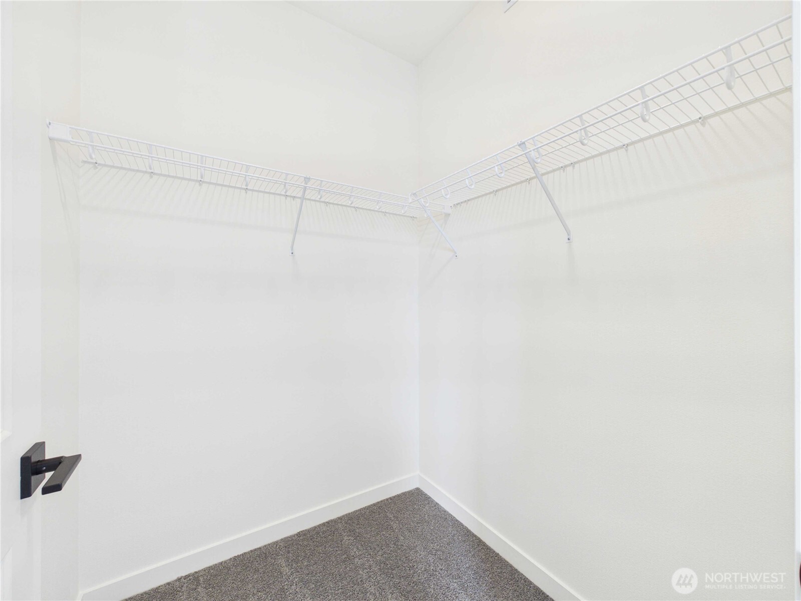 701 Powell Avenue Property Photo 31
