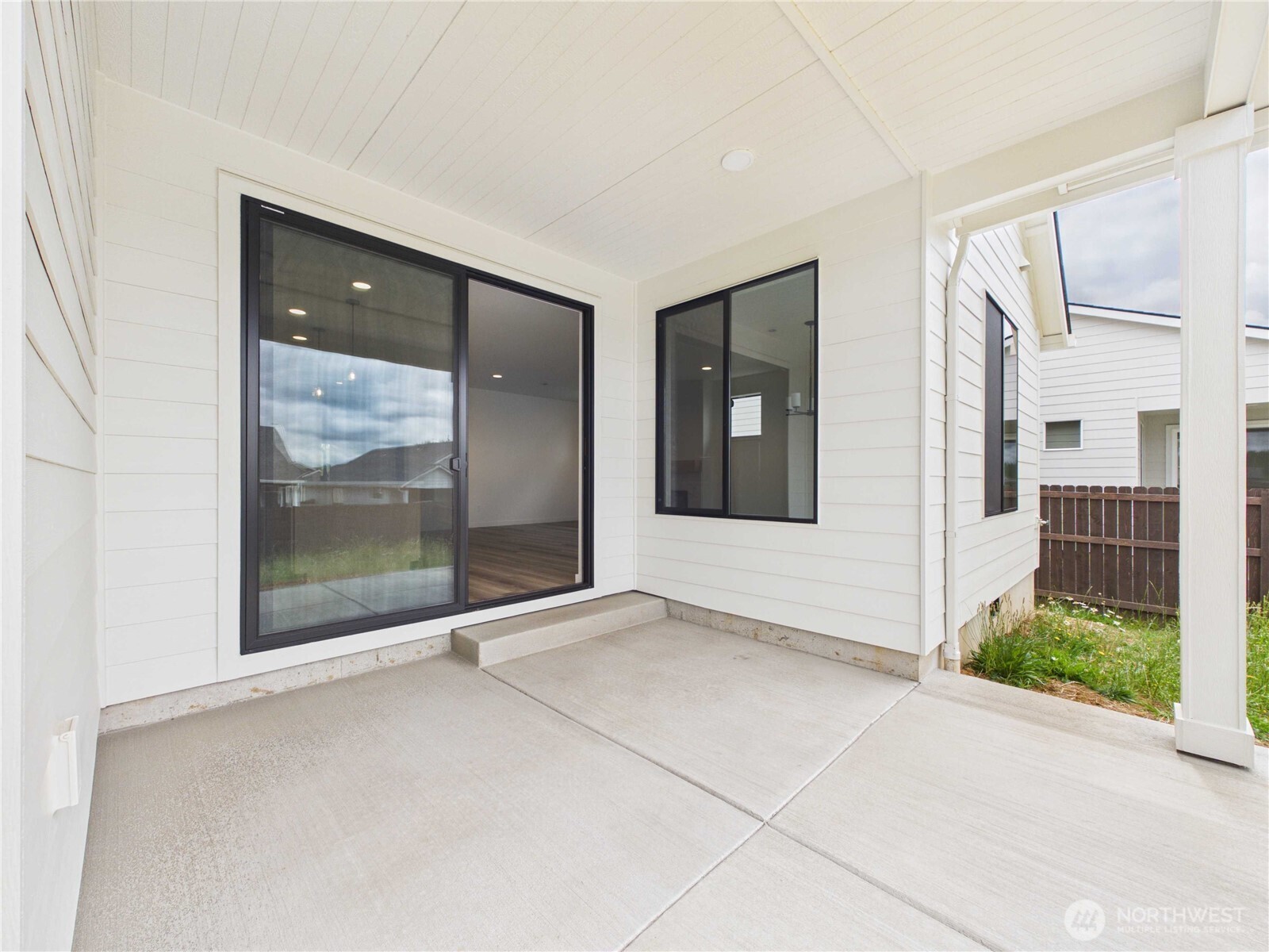 701 Powell Avenue Property Photo 33