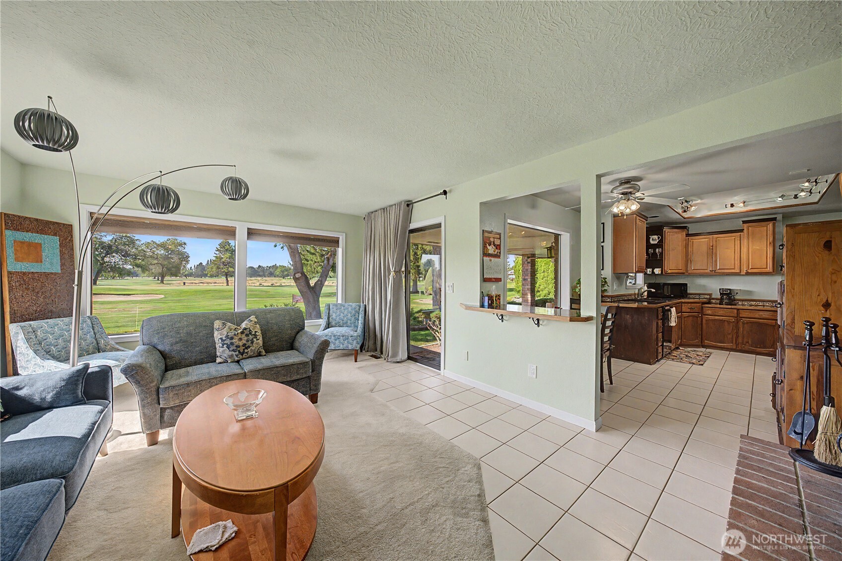 725 Canterbury Road Property Photo 5