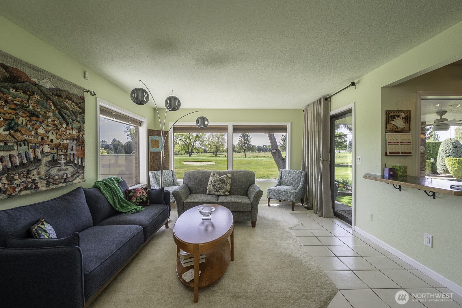 725 Canterbury Road Property Photo 7