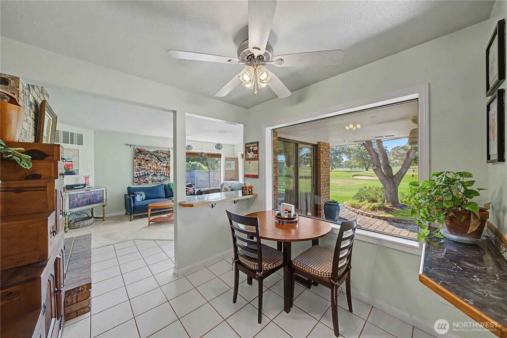 725 Canterbury Road Property Photo 10