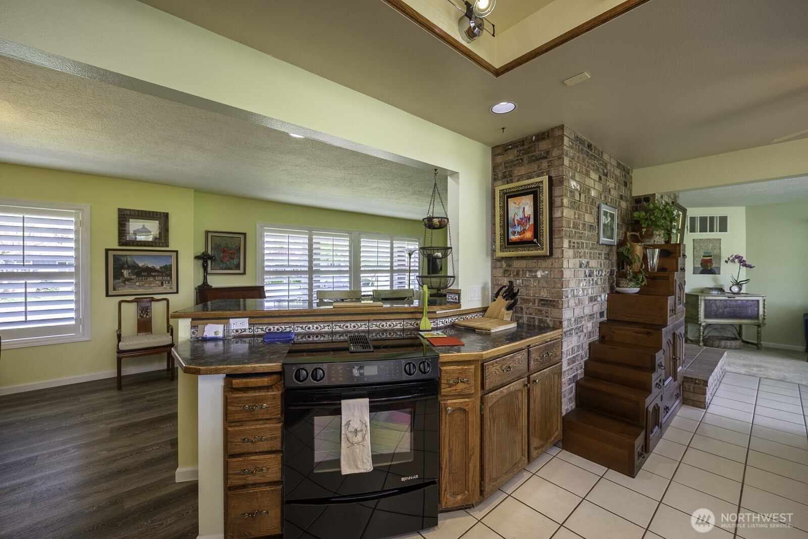 725 Canterbury Road Property Photo 15