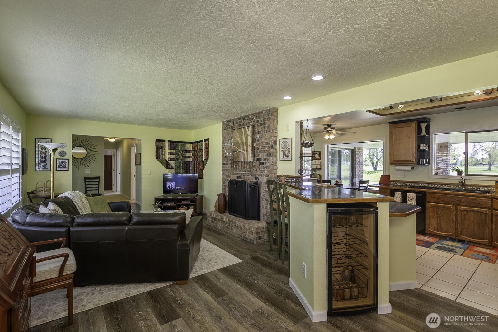 725 Canterbury Road Property Photo 17
