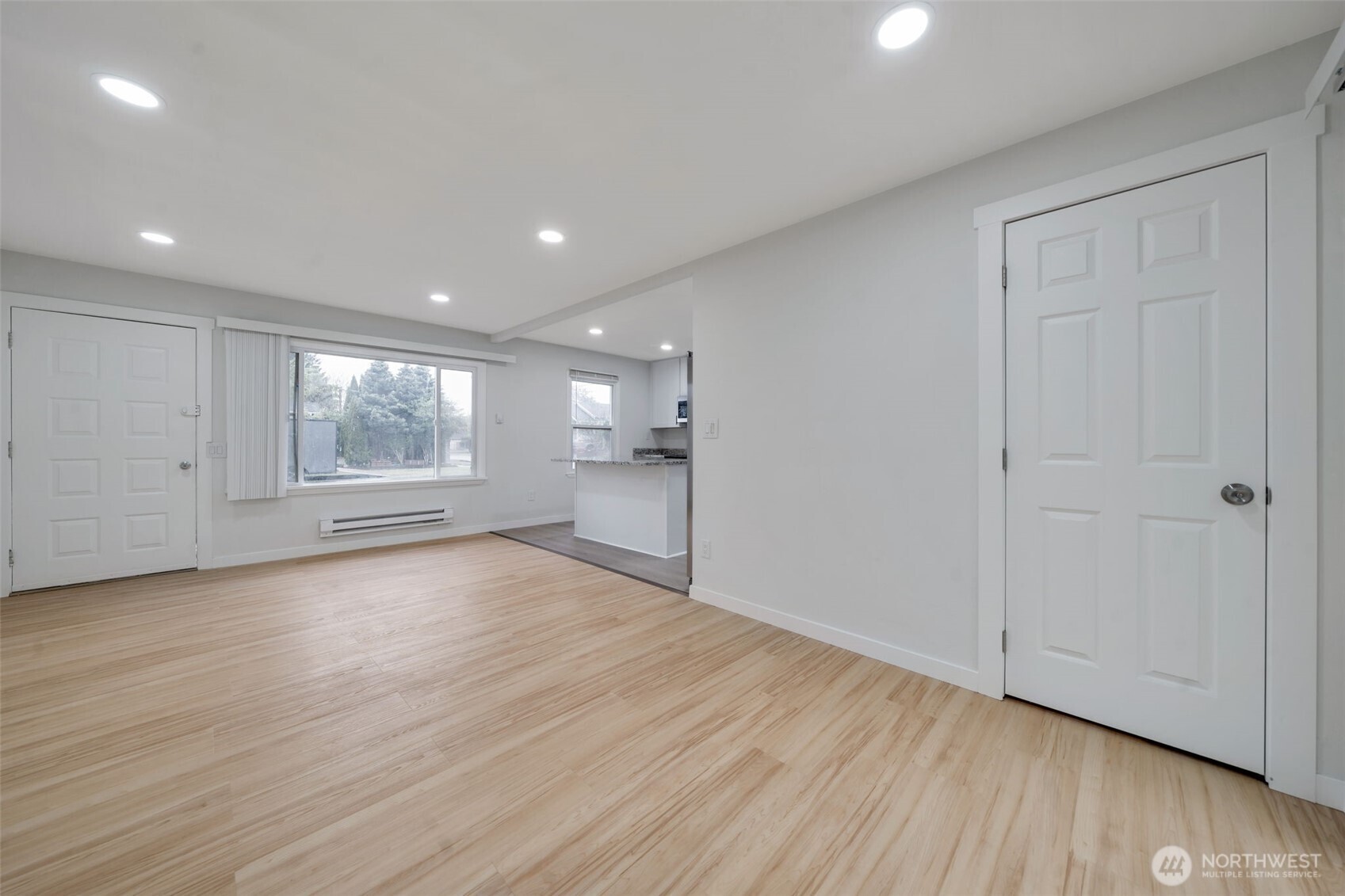 904 B Street Property Photo 11