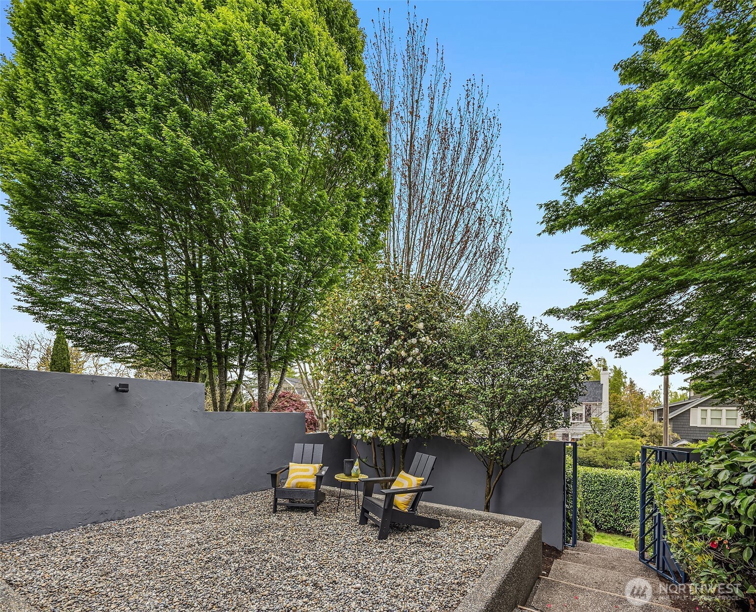 1419 Mcgilvra Boulevard Property Photo 33