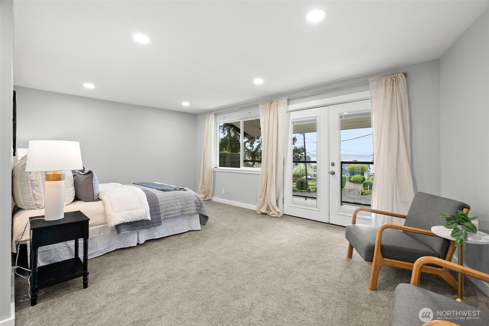 3021 Marine Drive Property Photo 19