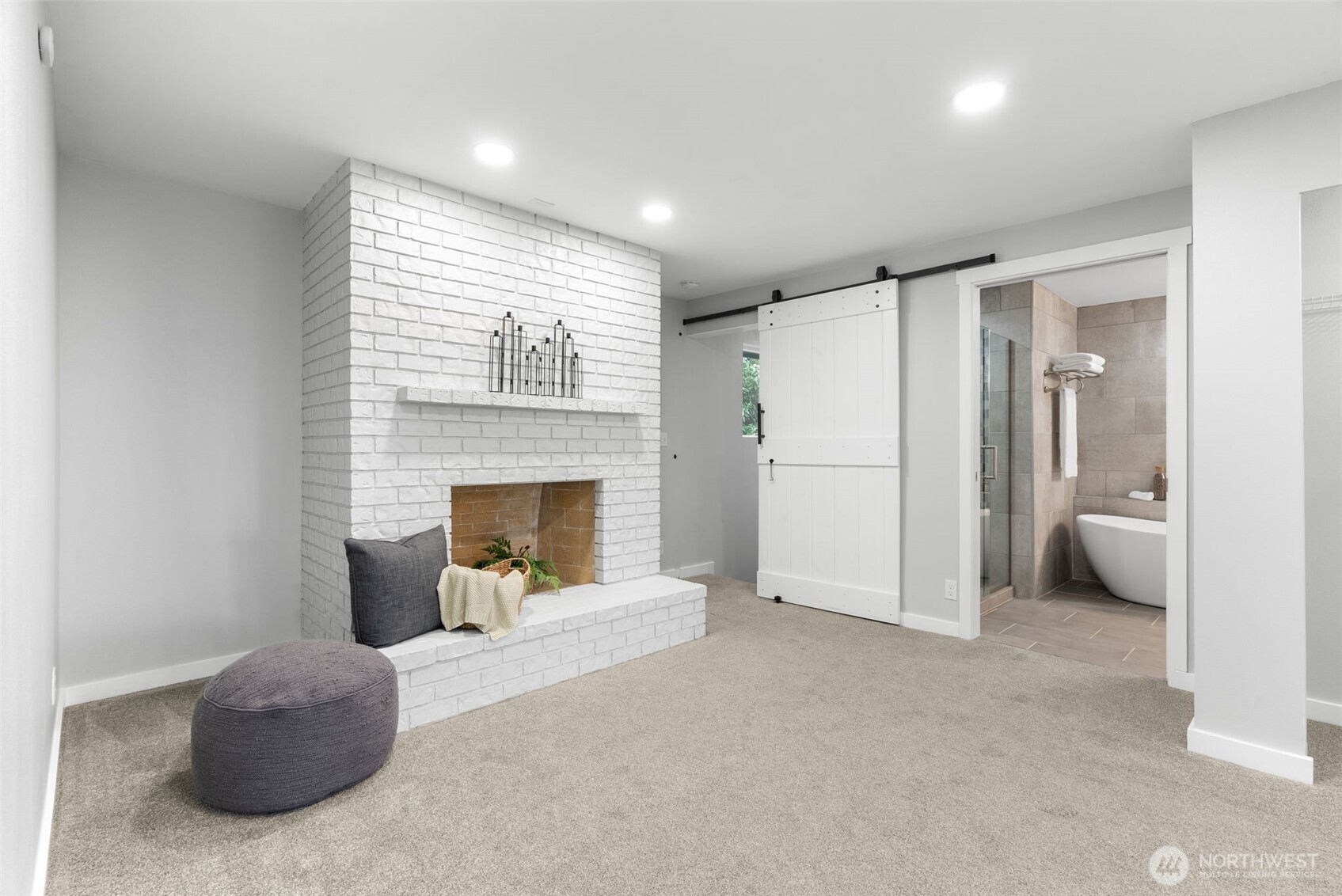 3021 Marine Drive Property Photo 21