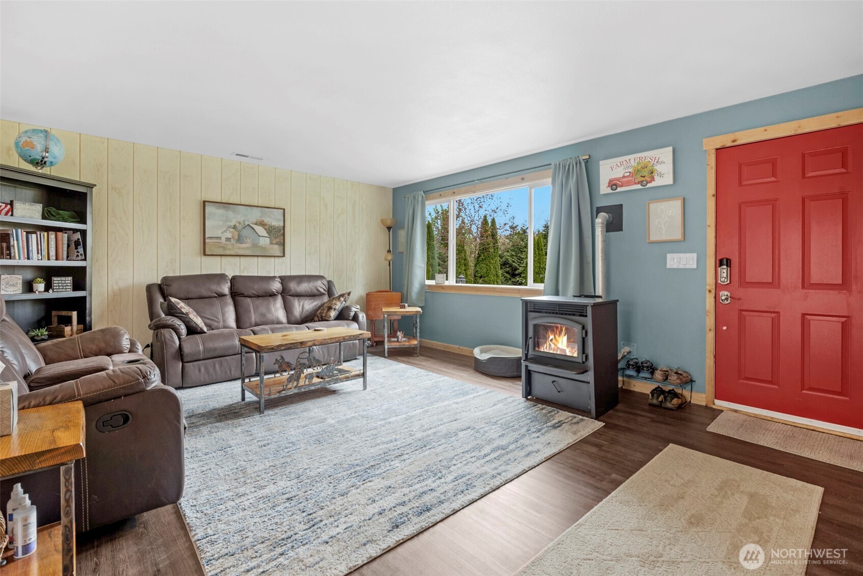 18002 19th Avenue Property Photo 5