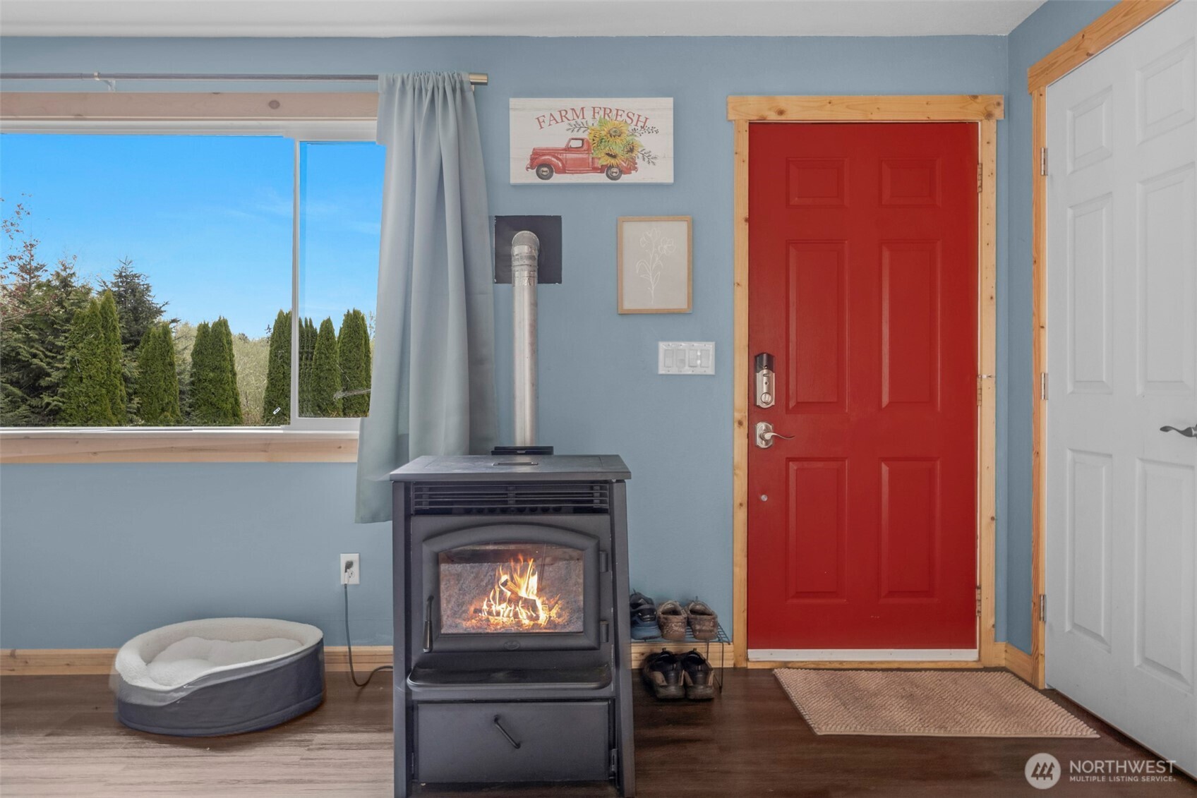 18002 19th Avenue Property Photo 7