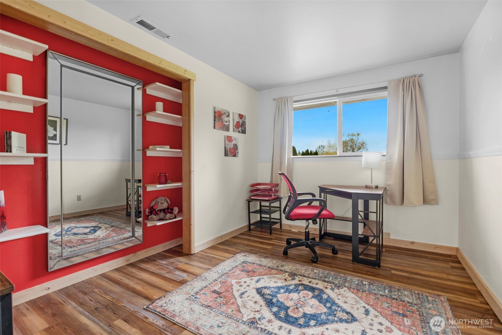 18002 19th Avenue Property Photo 16