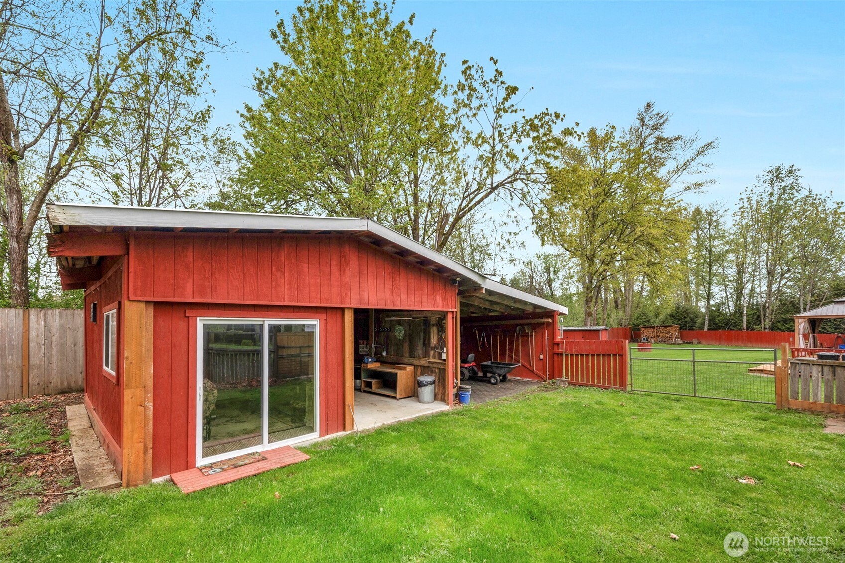18002 19th Avenue Property Photo 33