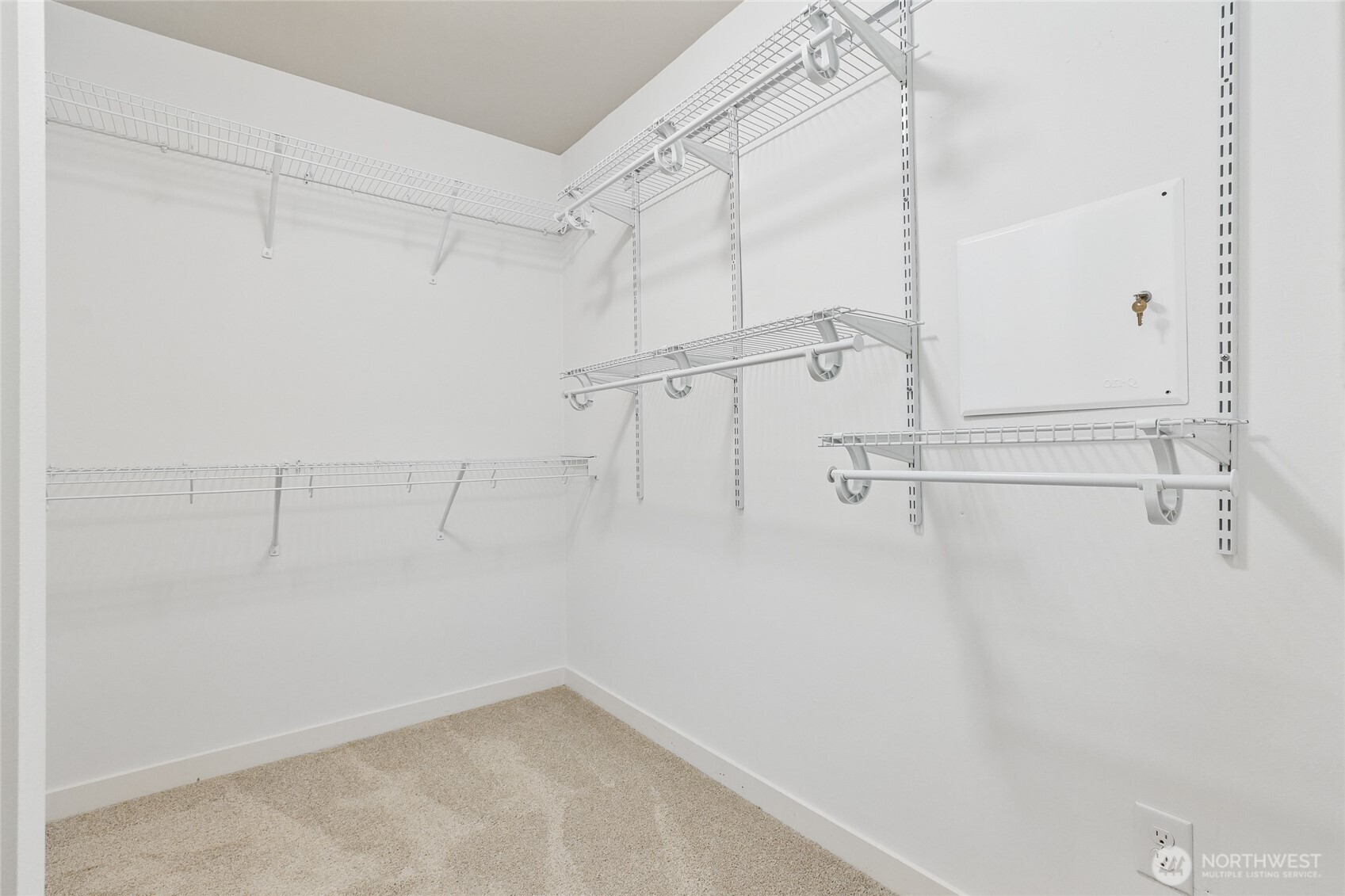 12823 65th Place Property Photo 24