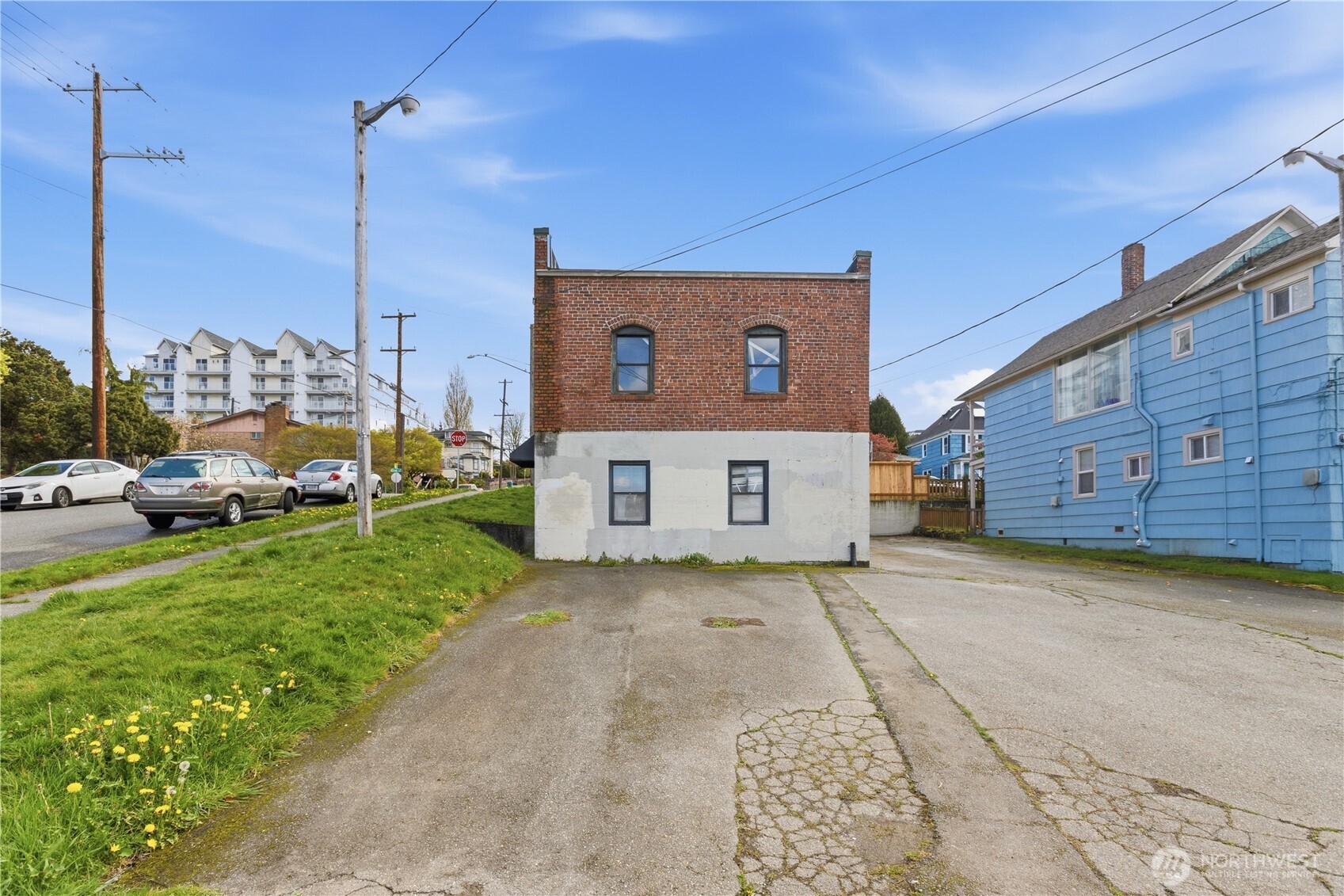 2602 Grand Avenue Property Photo 19
