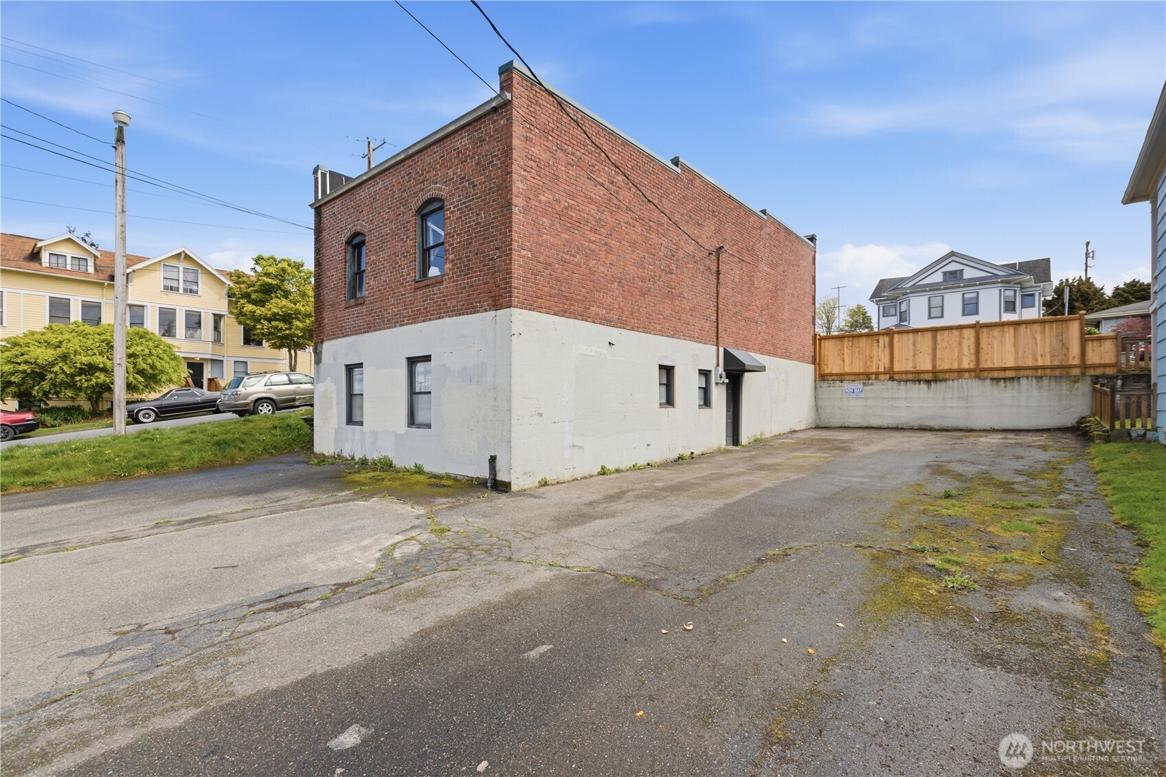 2602 Grand Avenue Property Photo 21