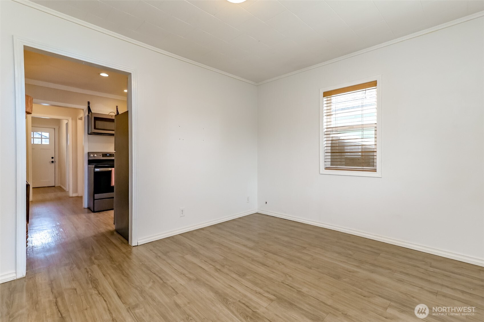 3015 Fredrickson Street Property Photo 13