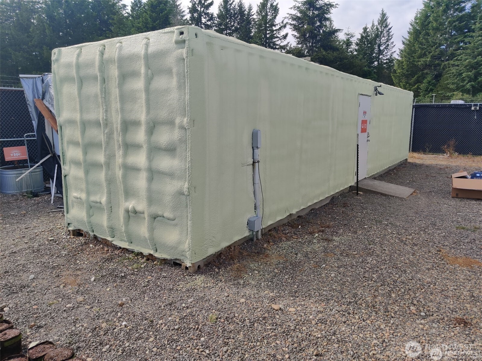 2512663 Property Photo 9
