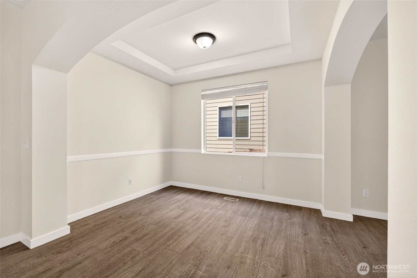335 Ne Graham Avenue Property Photo 10