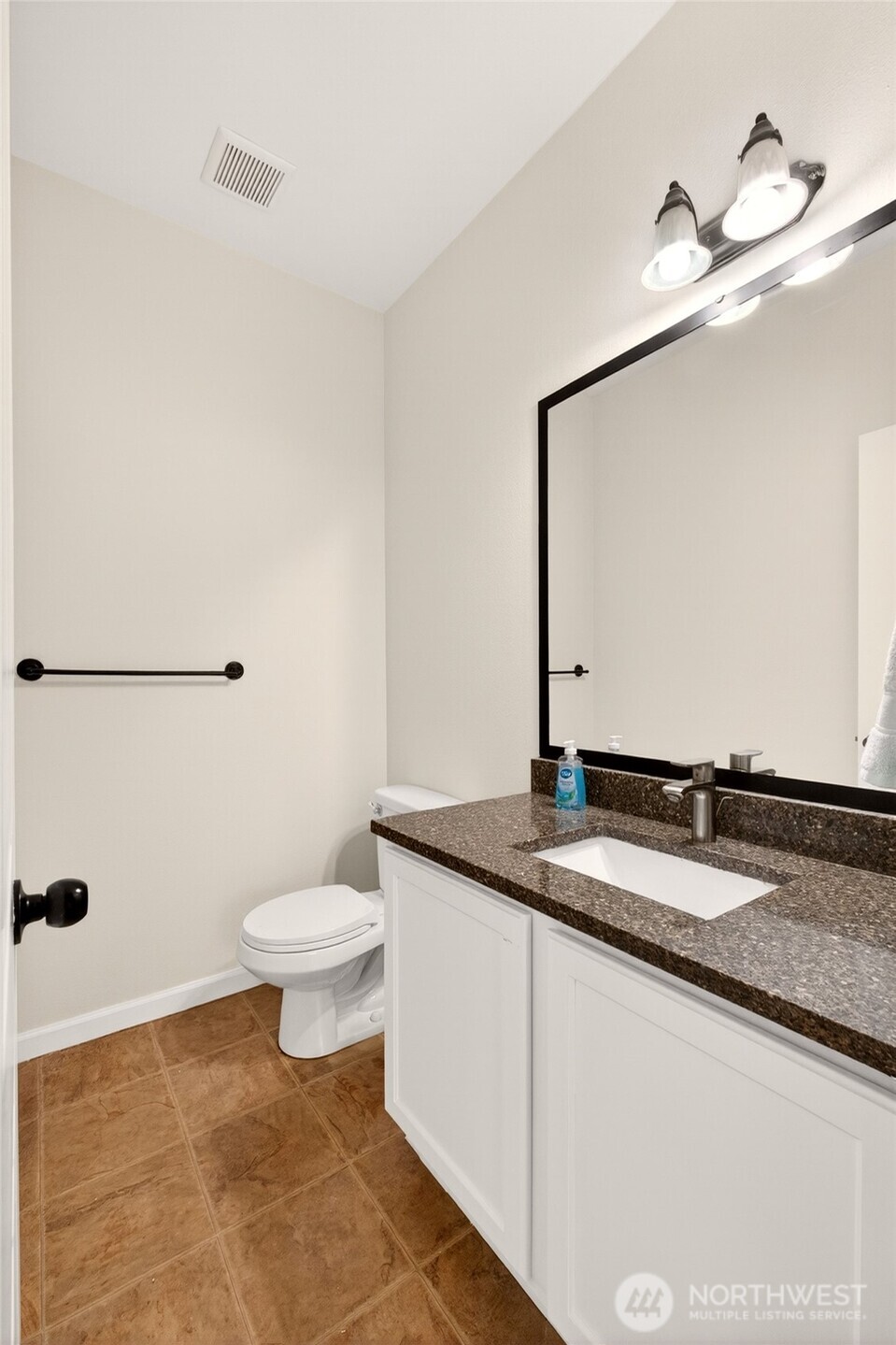 335 Ne Graham Avenue Property Photo 11
