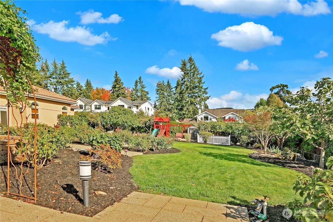 1055 91st Avenue Property Photo 37