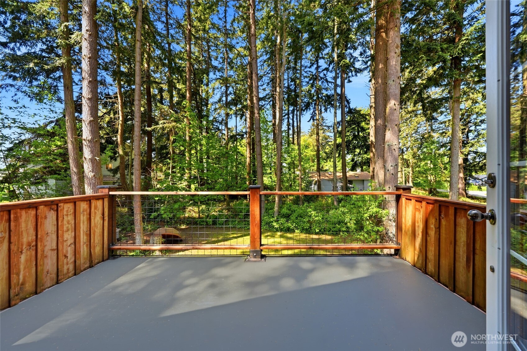 33 G Mukilteo Way Property Photo 5