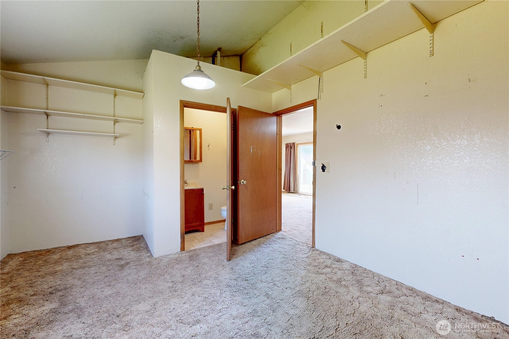 319 W Cherry Street Property Photo 11