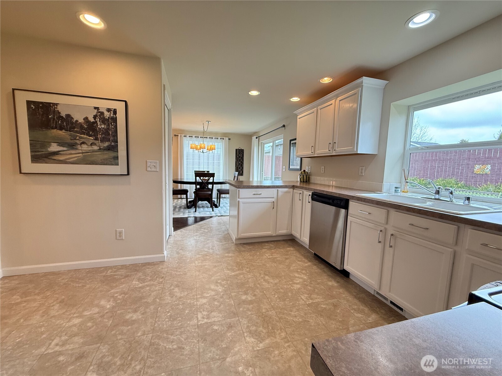 611 Andrews Avenue Property Photo 16