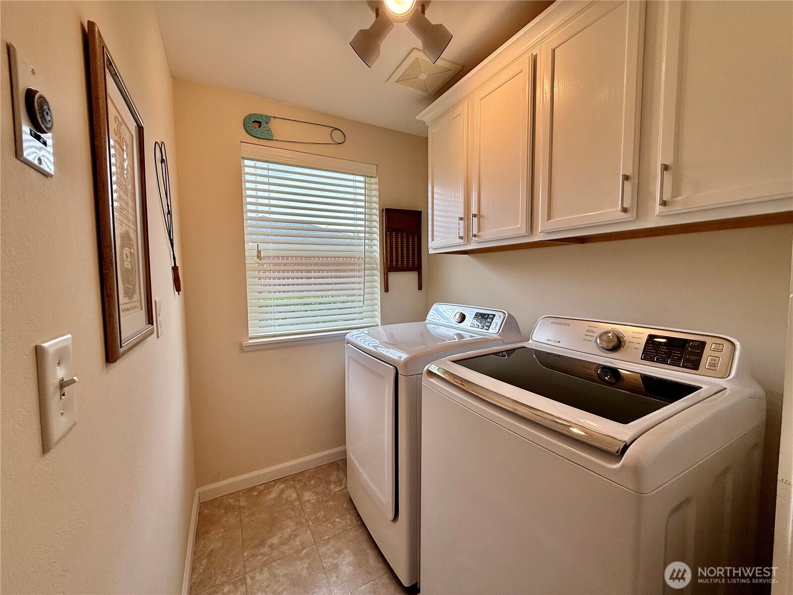 611 Andrews Avenue Property Photo 20