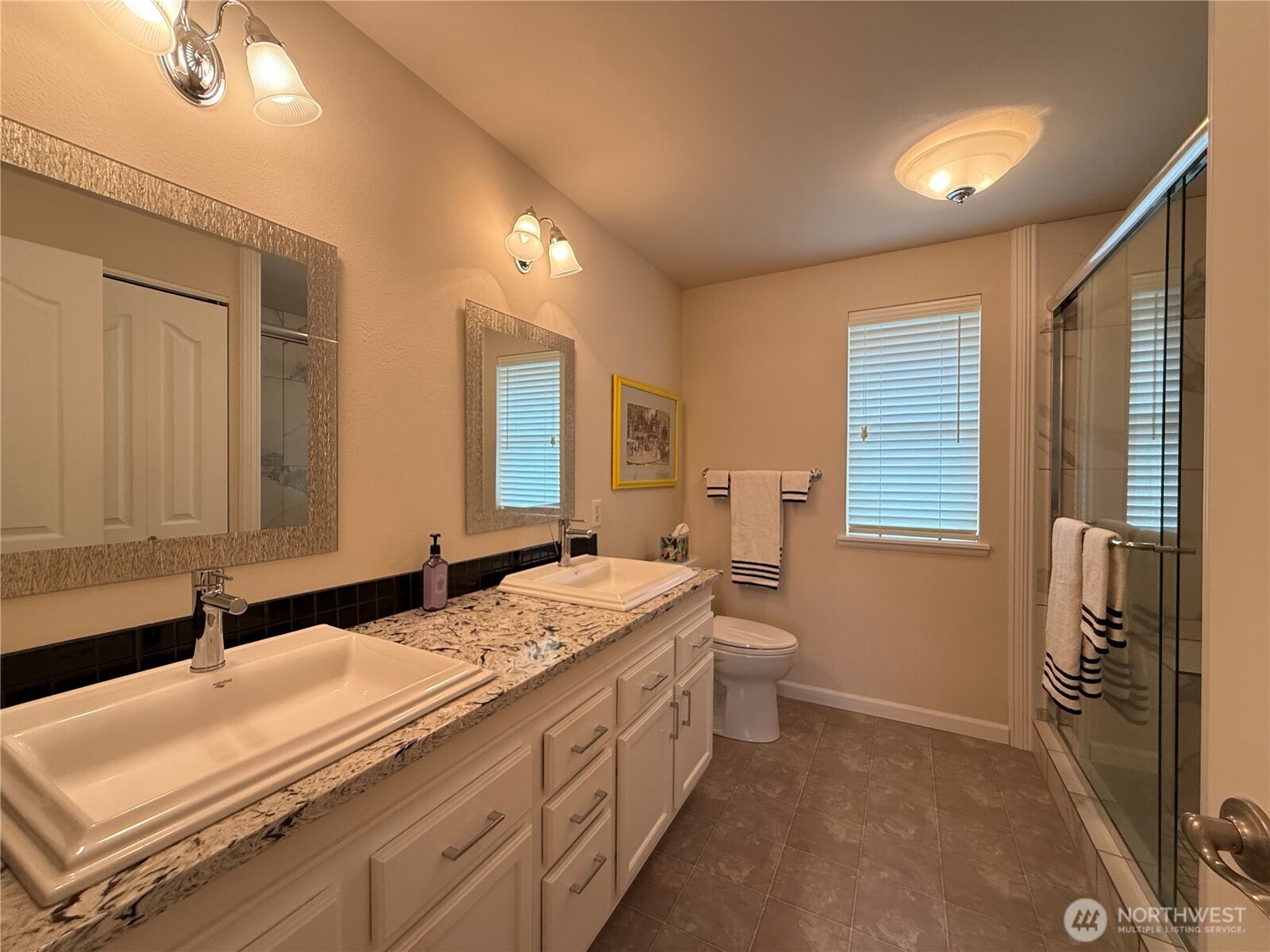 611 Andrews Avenue Property Photo 28