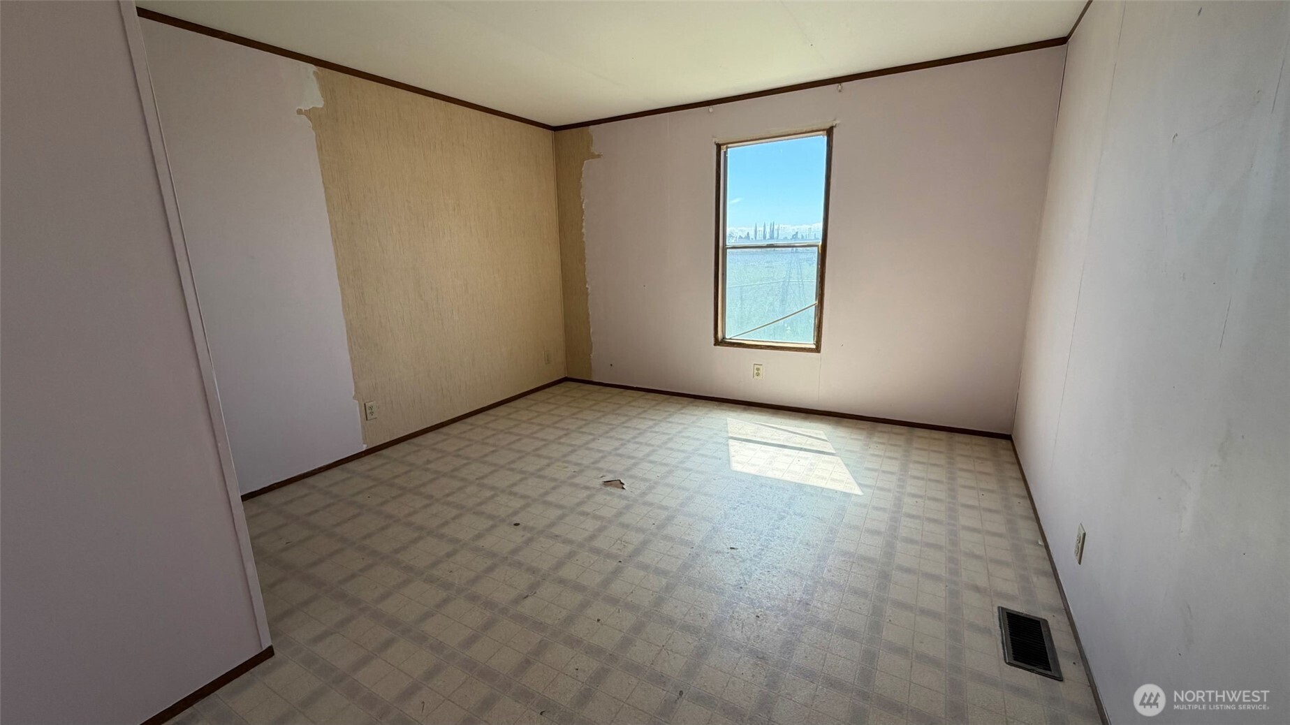 1210 2nd Street Property Photo 14