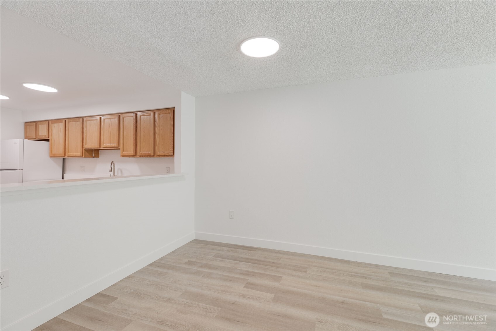 1555 Union Avenue 33 Property Photo 10