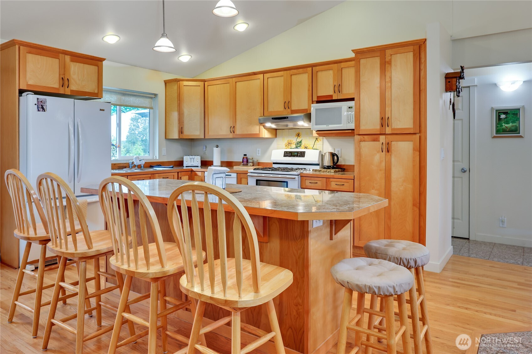 2560 Ne William E Sutton Road Property Photo 10