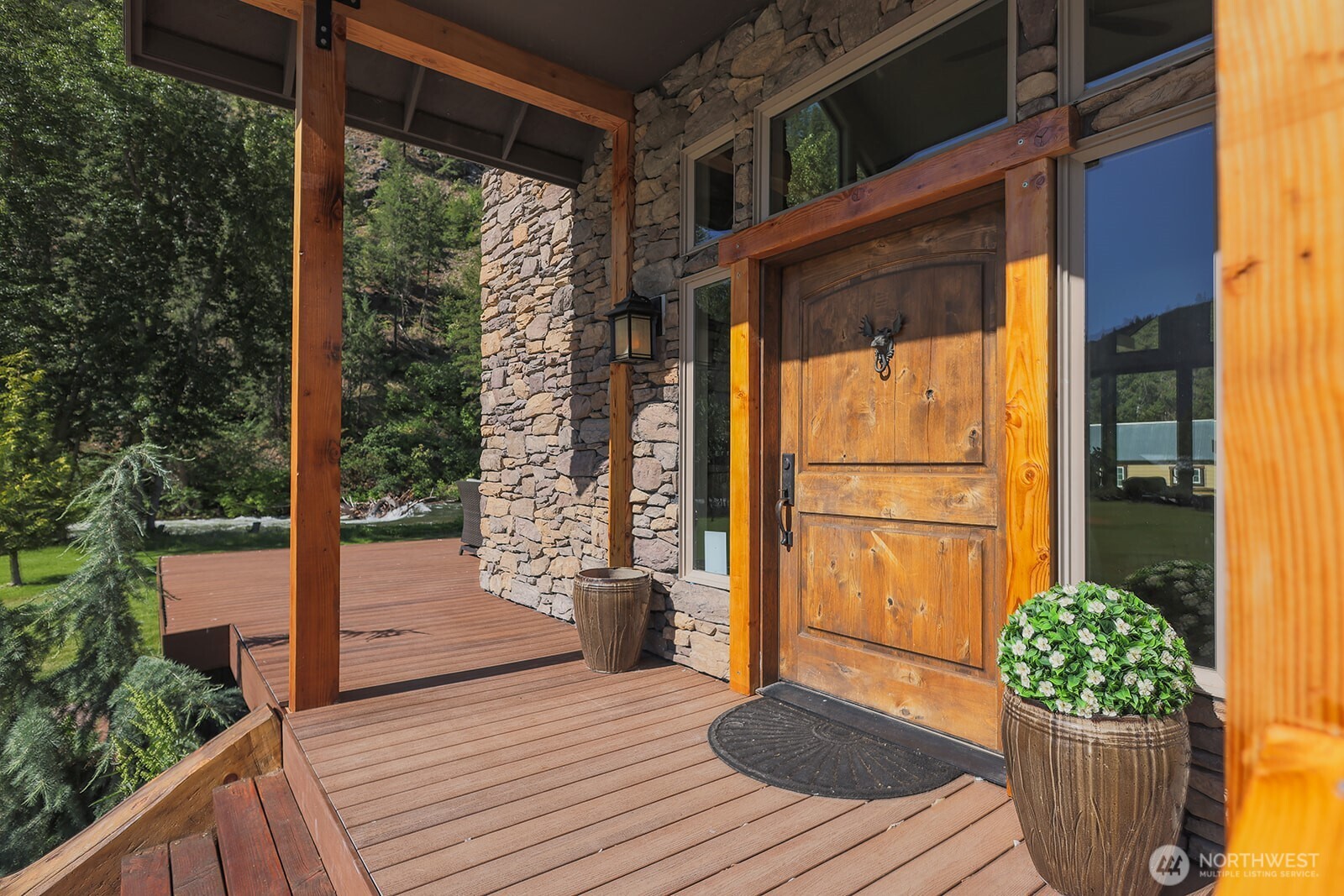180 Country River Lane Property Photo 3
