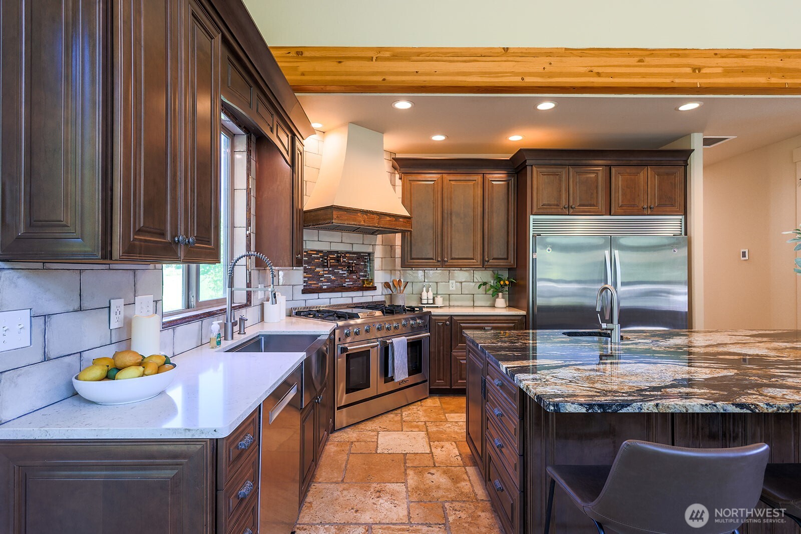 180 Country River Lane Property Photo 9