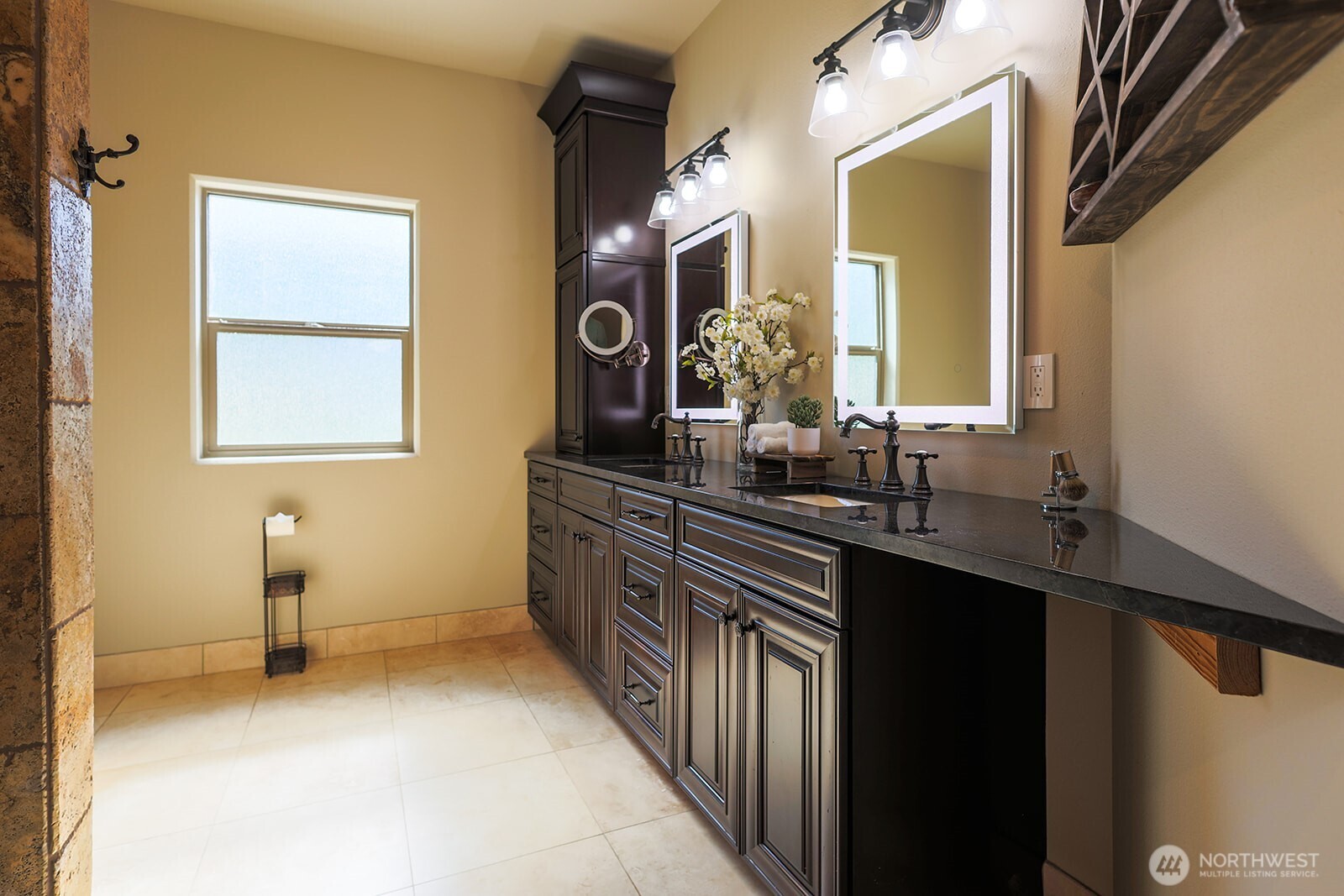 180 Country River Lane Property Photo 13