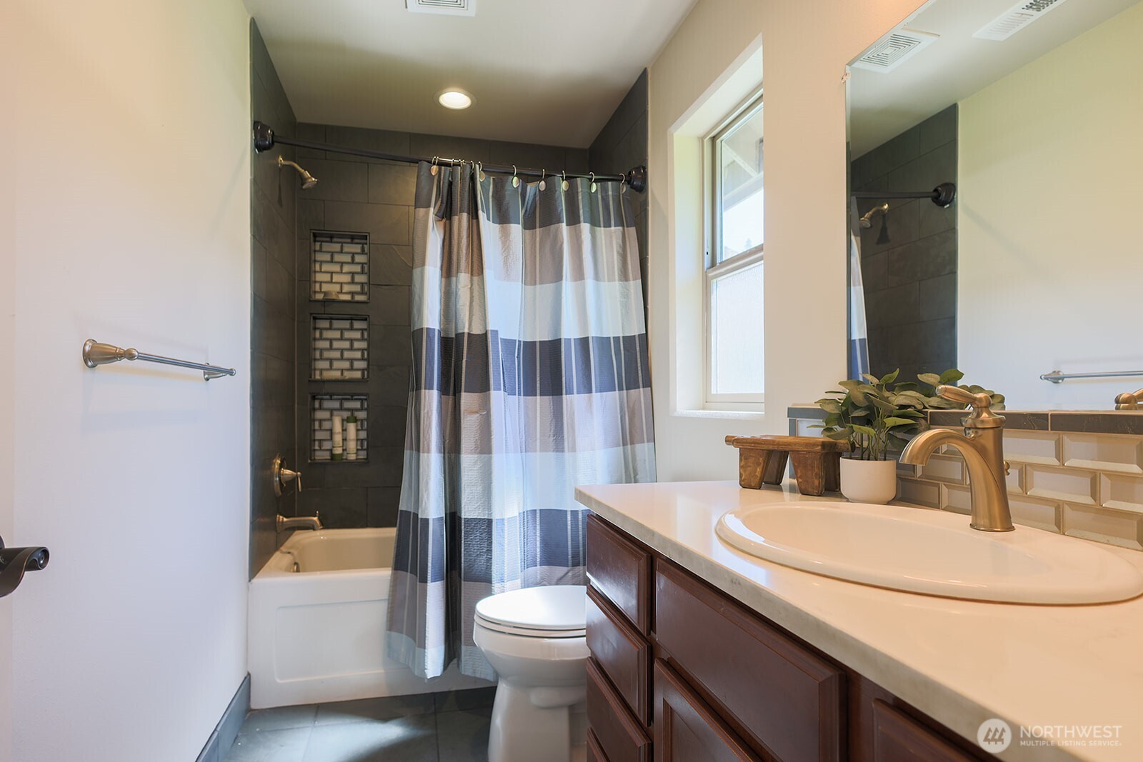 180 Country River Lane Property Photo 19