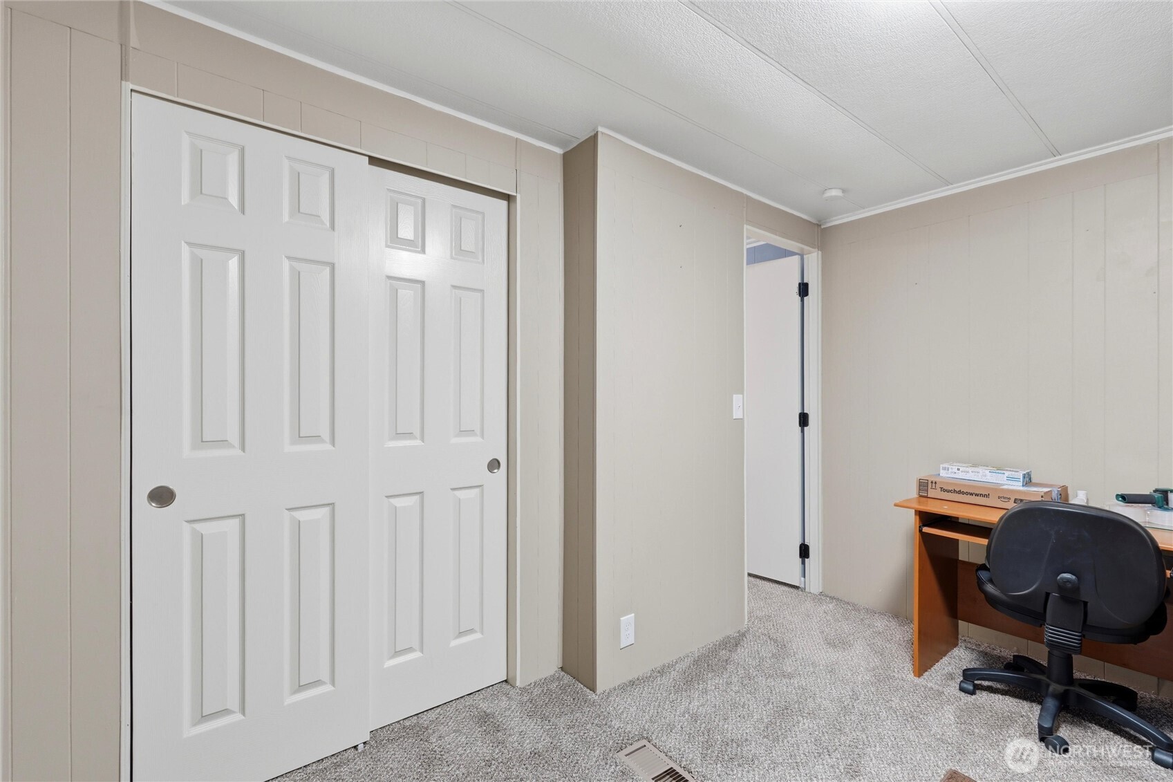 173 Riverview Drive Property Photo 12