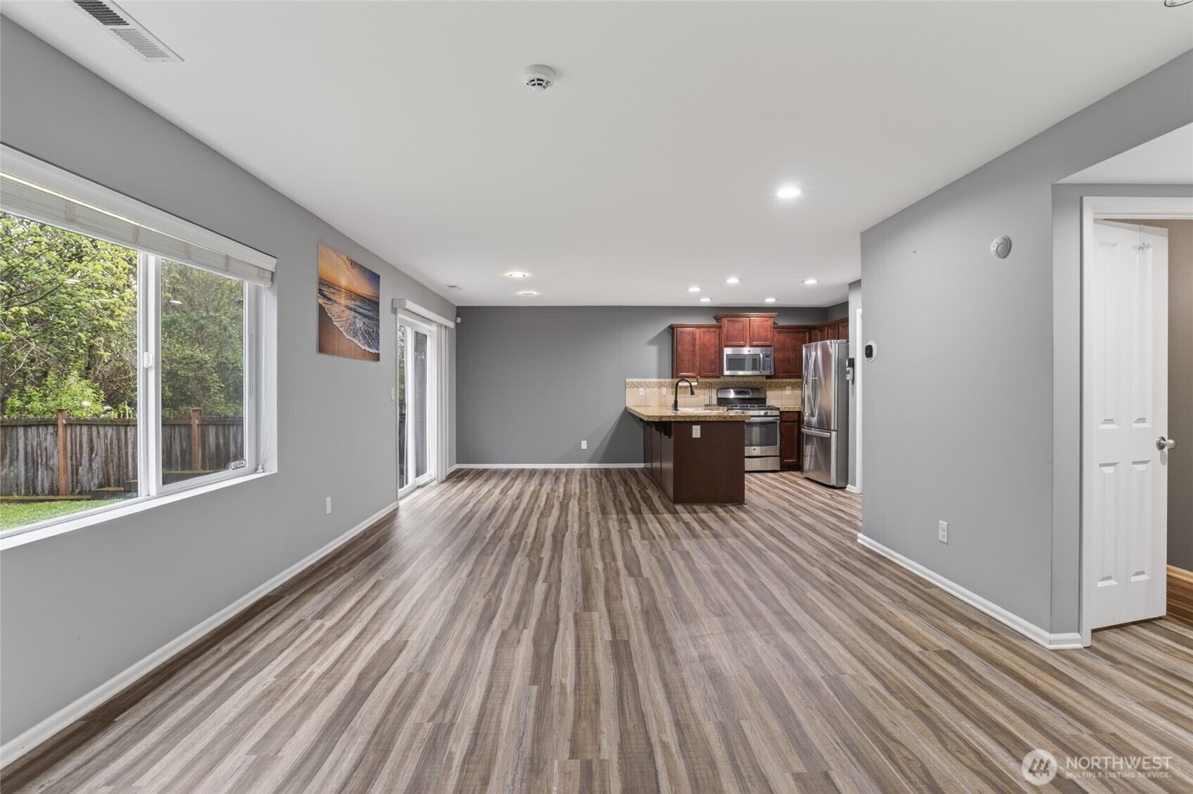 4224 E T Street Property Photo 8