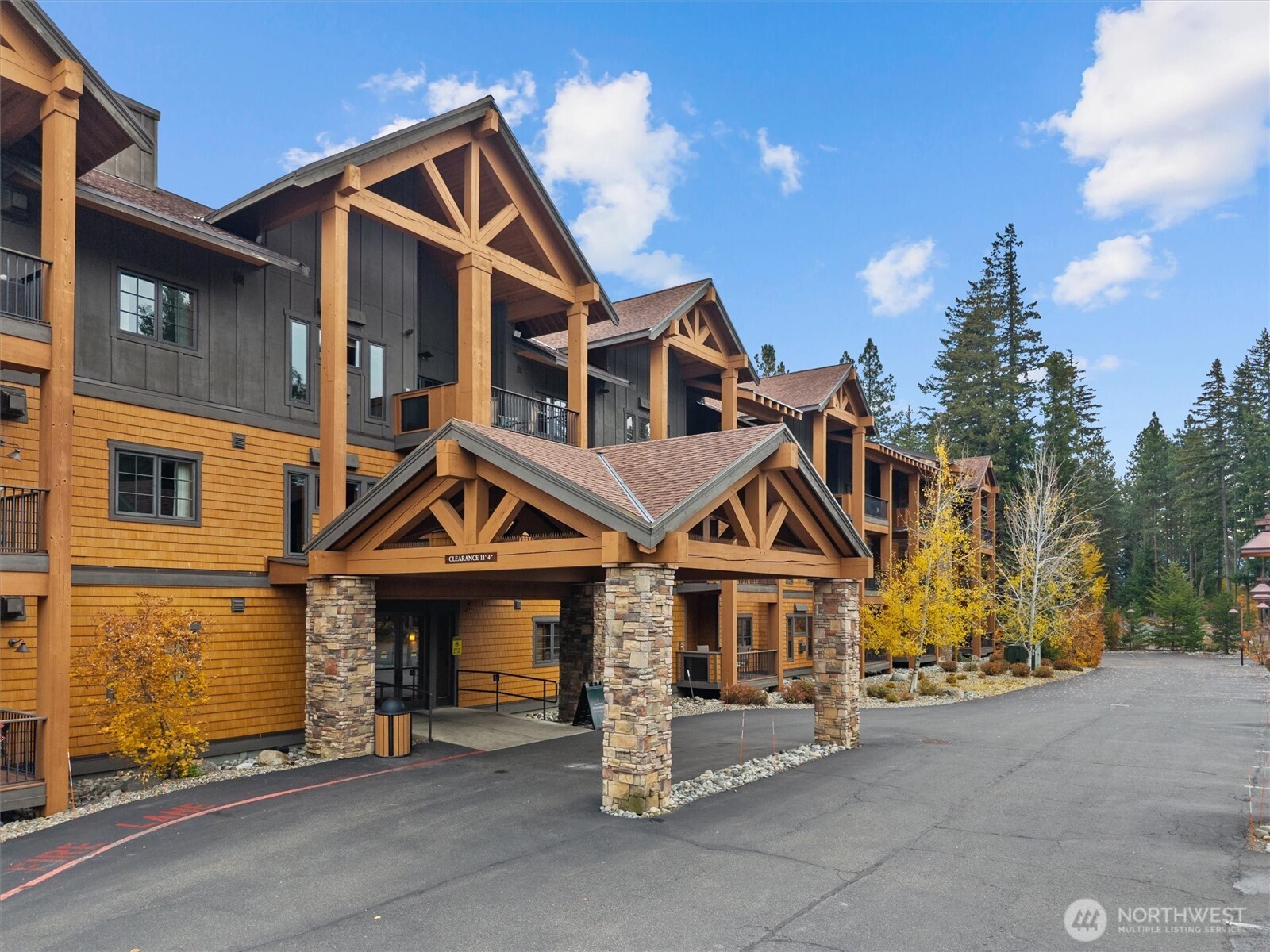 3770 Suncadia Trail 102 Property Photo 1