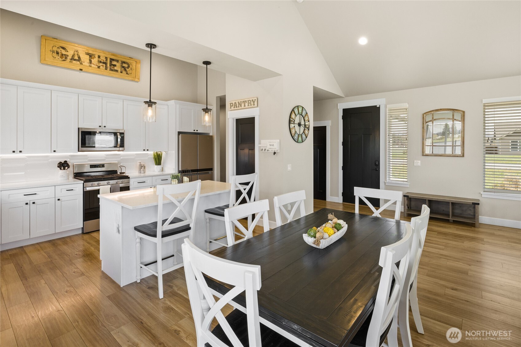 370 Deer Meadow Drive Property Photo 8