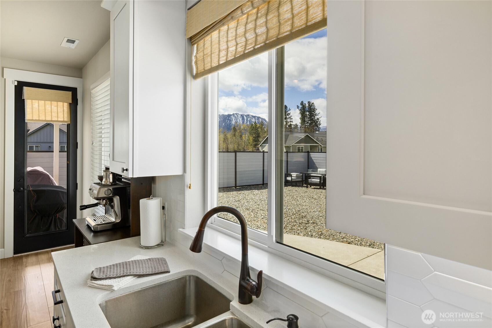 370 Deer Meadow Drive Property Photo 13
