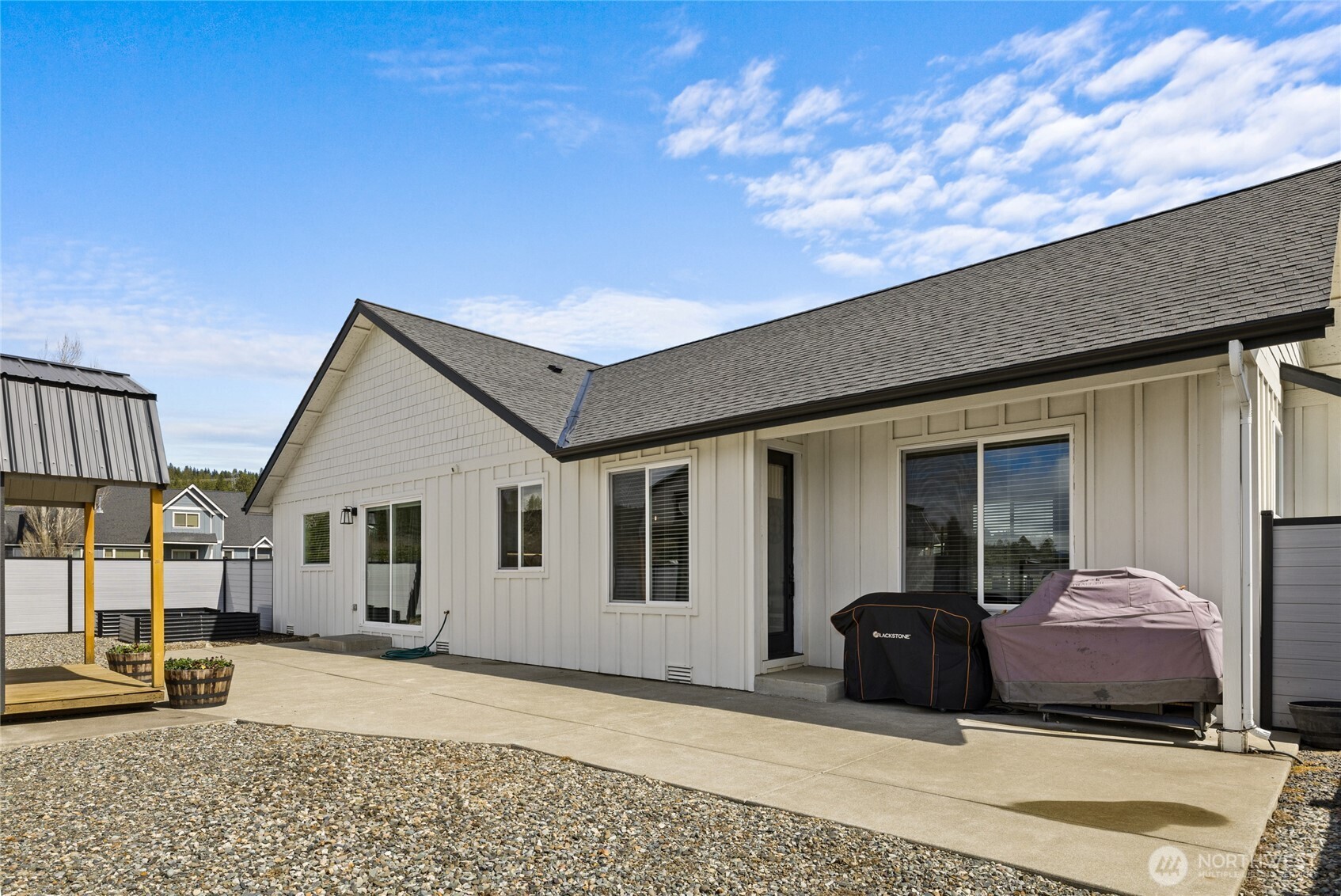 370 Deer Meadow Drive Property Photo 25